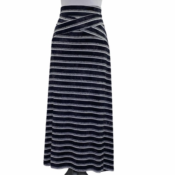 LIVE & Let Live Black Gray Striped Maxi Skirt PM - Picture 1 of 8